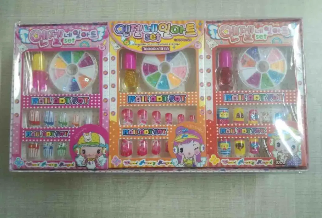 Nail art kit
